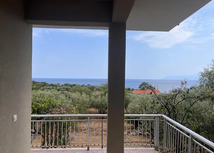 Liostasi Hοuse